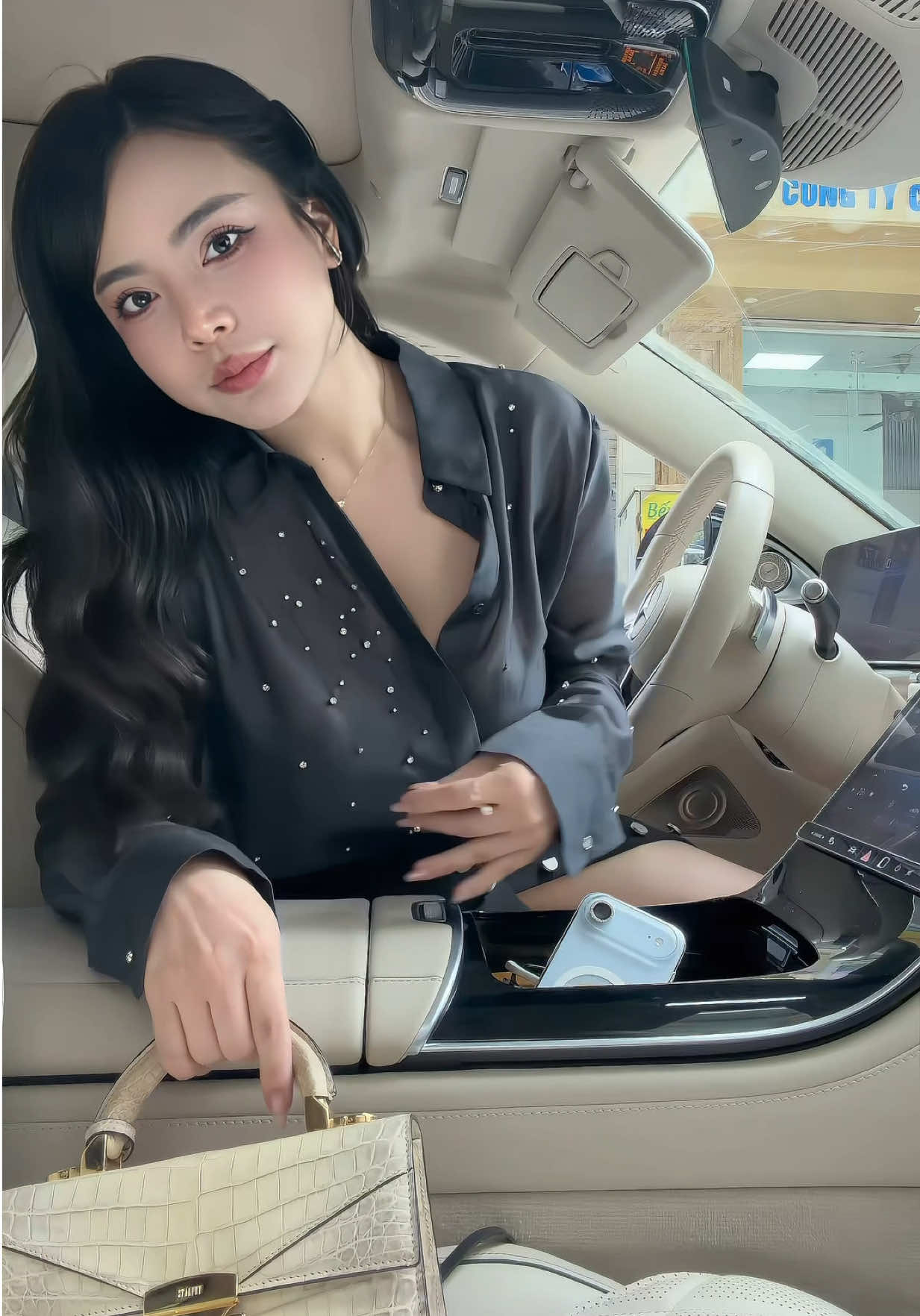 @Nguyễn Thị Thu Trang