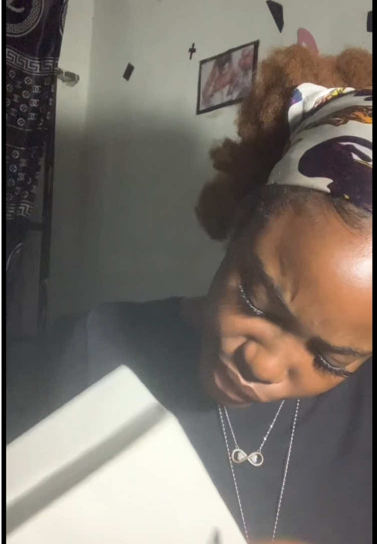 @xoxo.welovechrys
