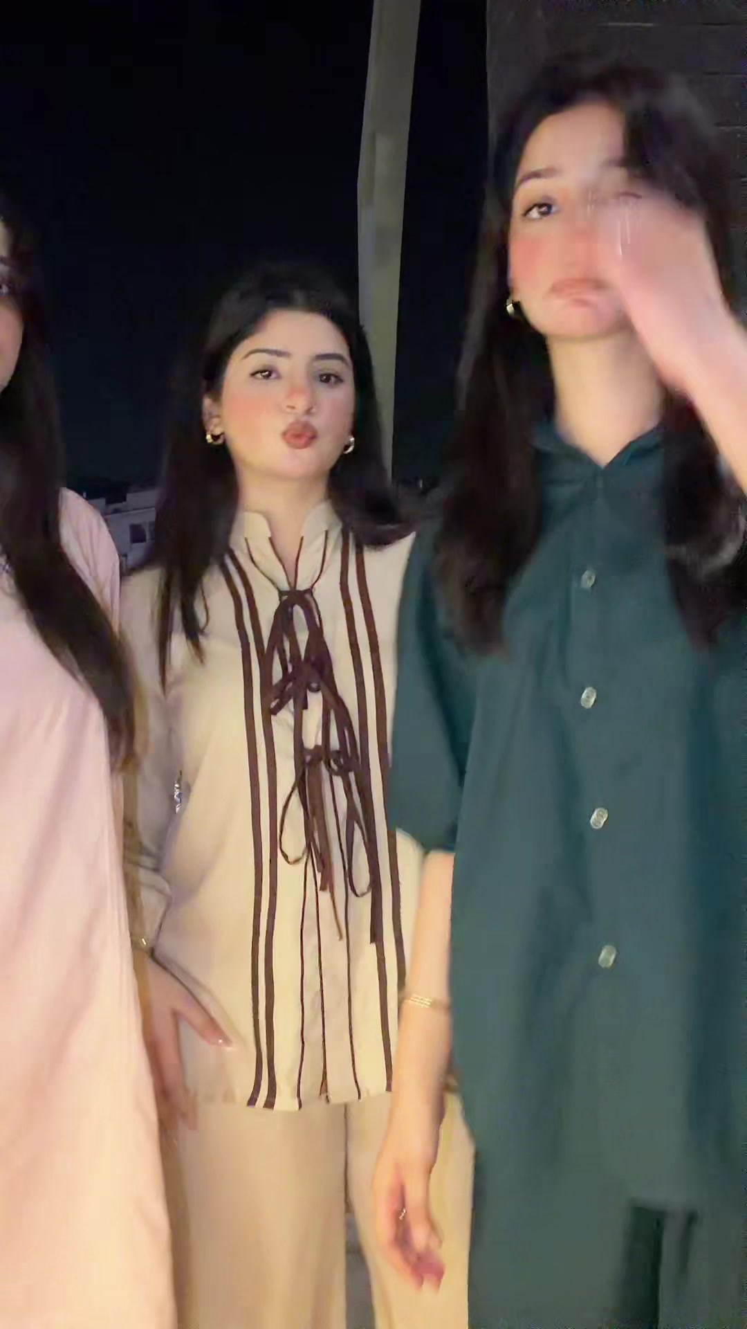 @Huda 🦉