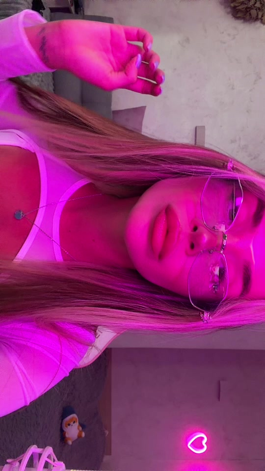 @Twitch: ksxana