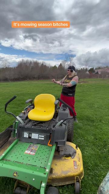 @🇨🇦Rachael&rsquo;sFunnyFarm2025🧚🎸