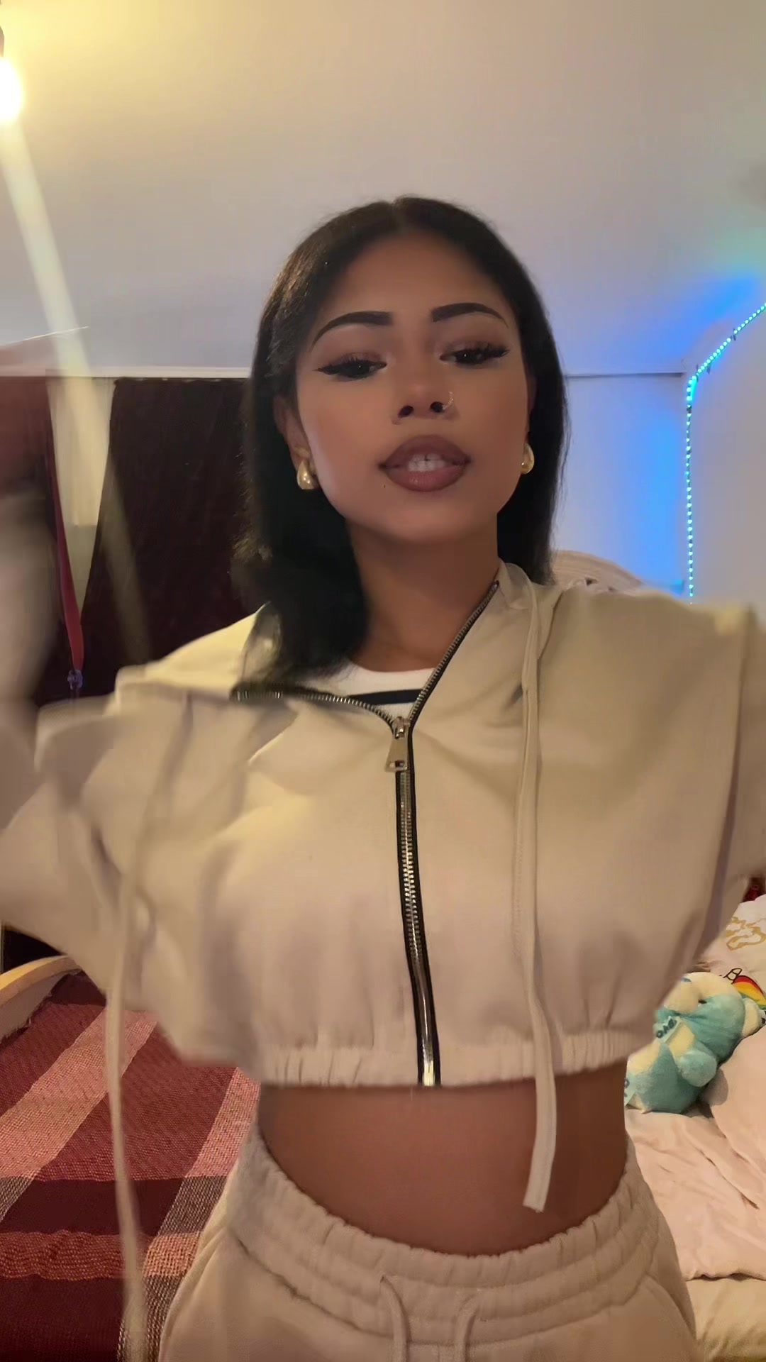 @lattinna7