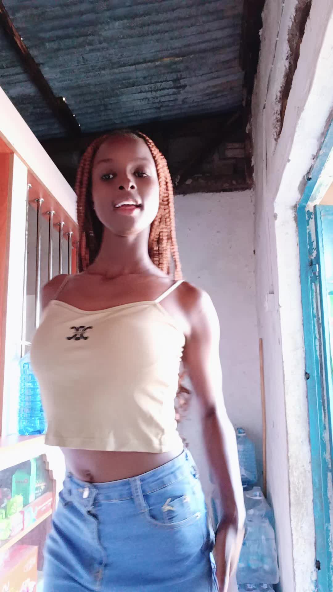 @🌺Zubbie 🍭