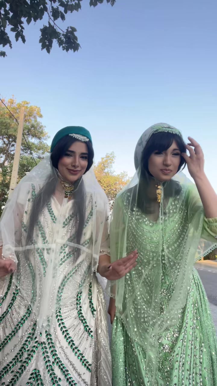 @Nini
