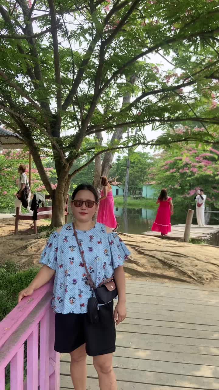 @mira pradhan🌼