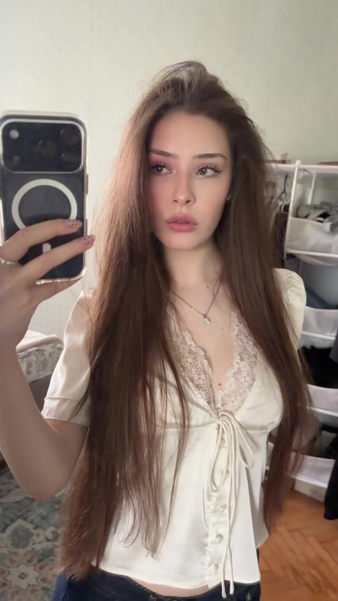 @alinq