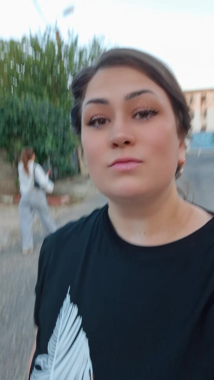 @Victorița