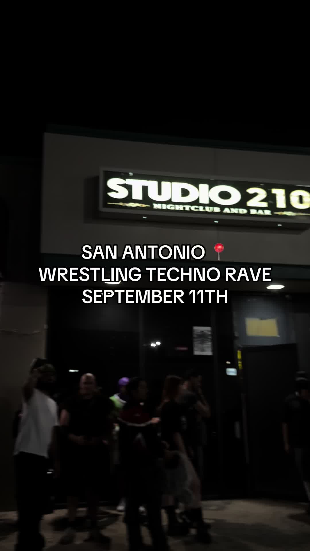 @RAVEROOM