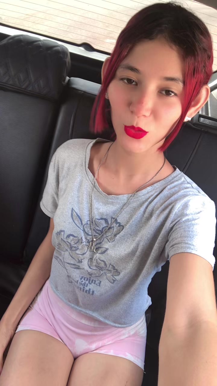 @Francis 🫦🍒😻