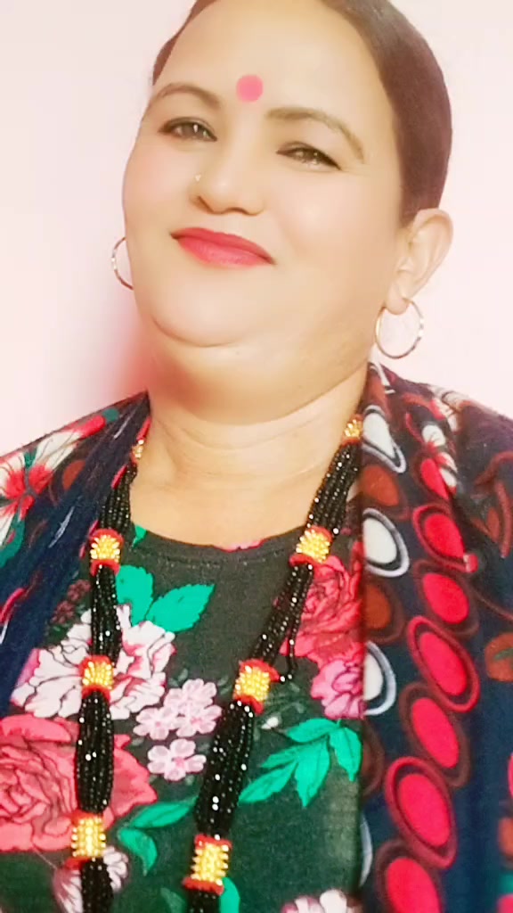 @Meena Khatri800