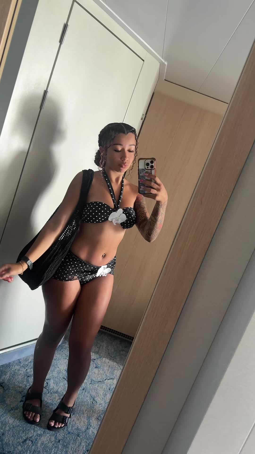 @anelise_rodriguez