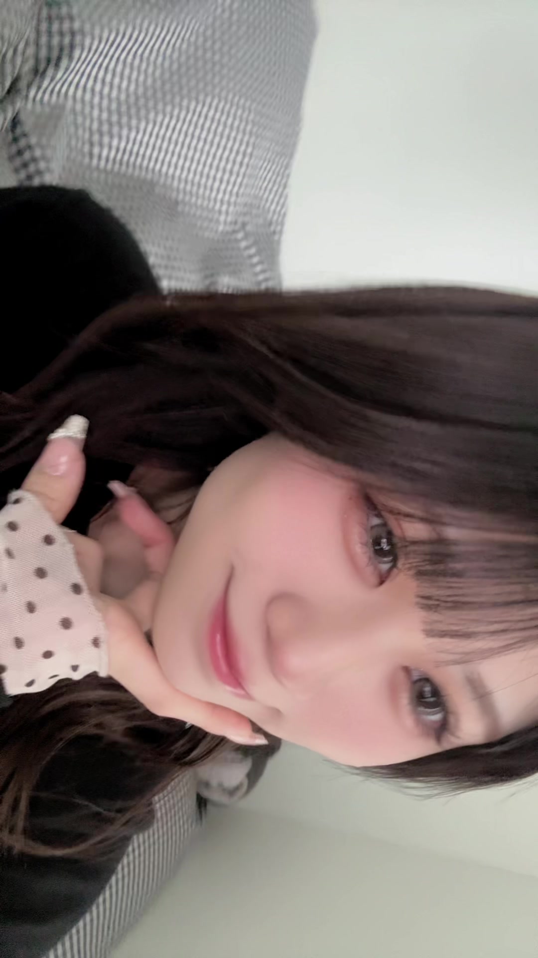 @里子