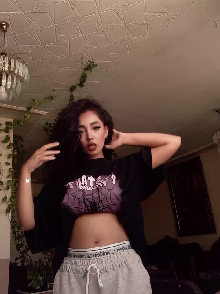 @romi__fer