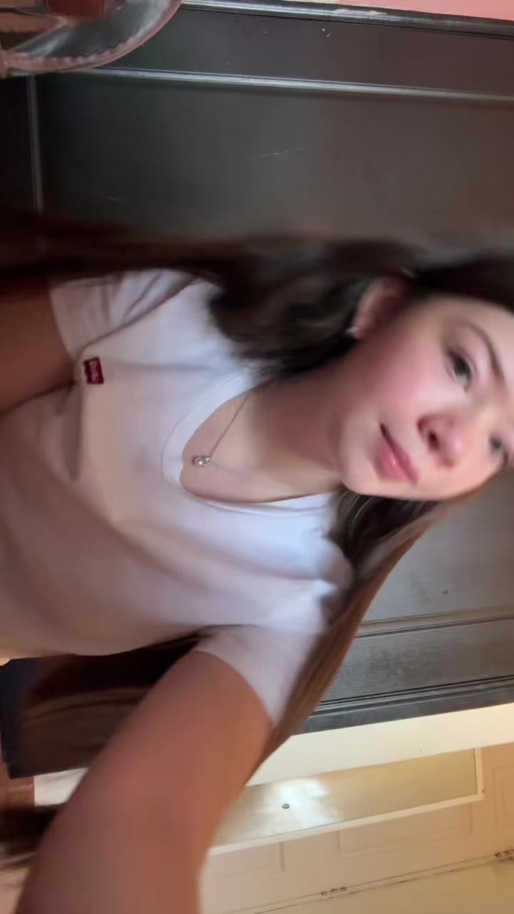 @𝑪𝒍𝒂𝒖𝒇𝒊𝒊🤍