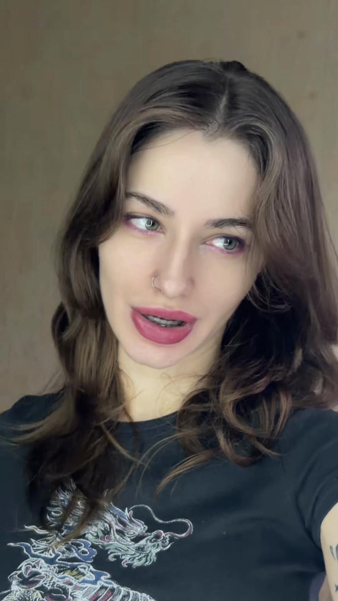 @yulia ☠️