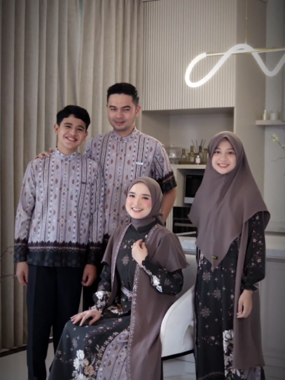 @SARIMBIT LEBARAN