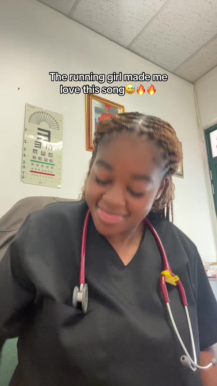 @Vee🧚&zwj;♀️