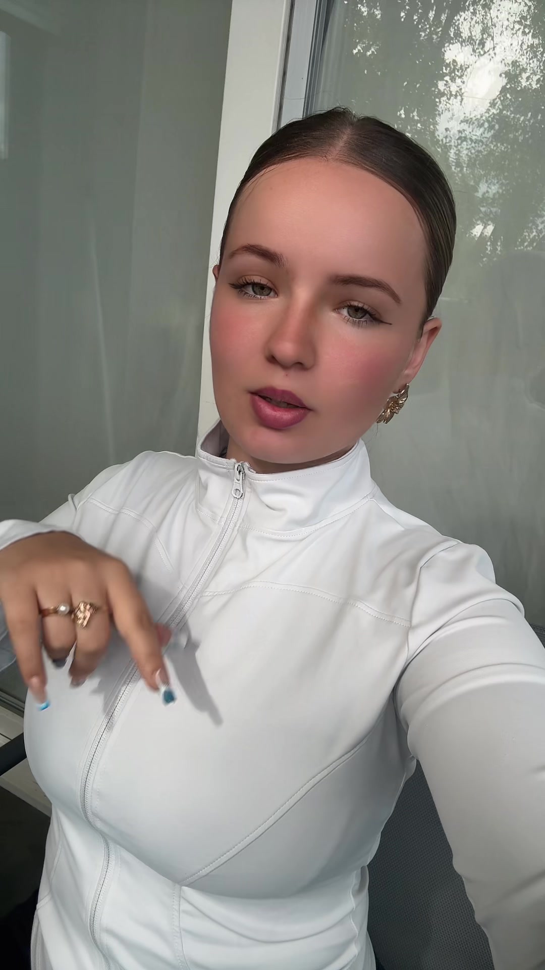 @oupsi_.2