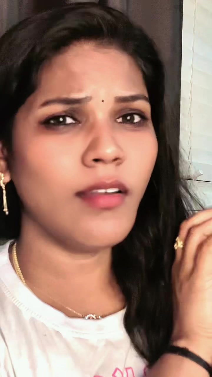 @GaYaThRI❤️ MaNiKAnDaN ❤️🇨🇦☃️