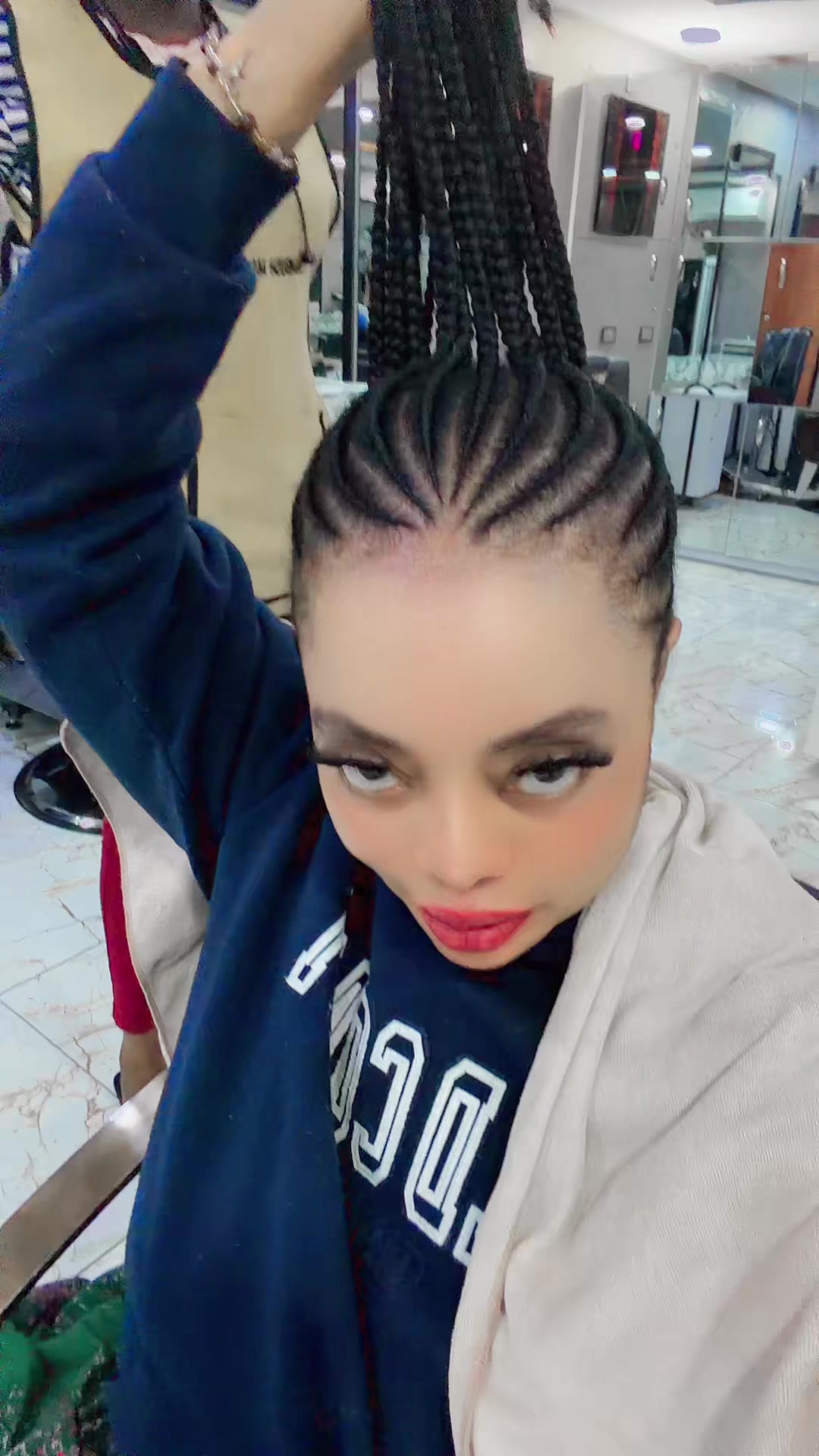 @Ntazola Gloria