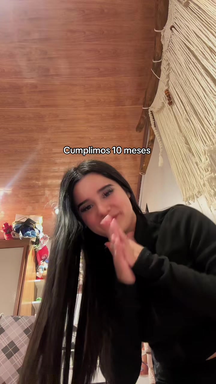 @Melanymendezoficial