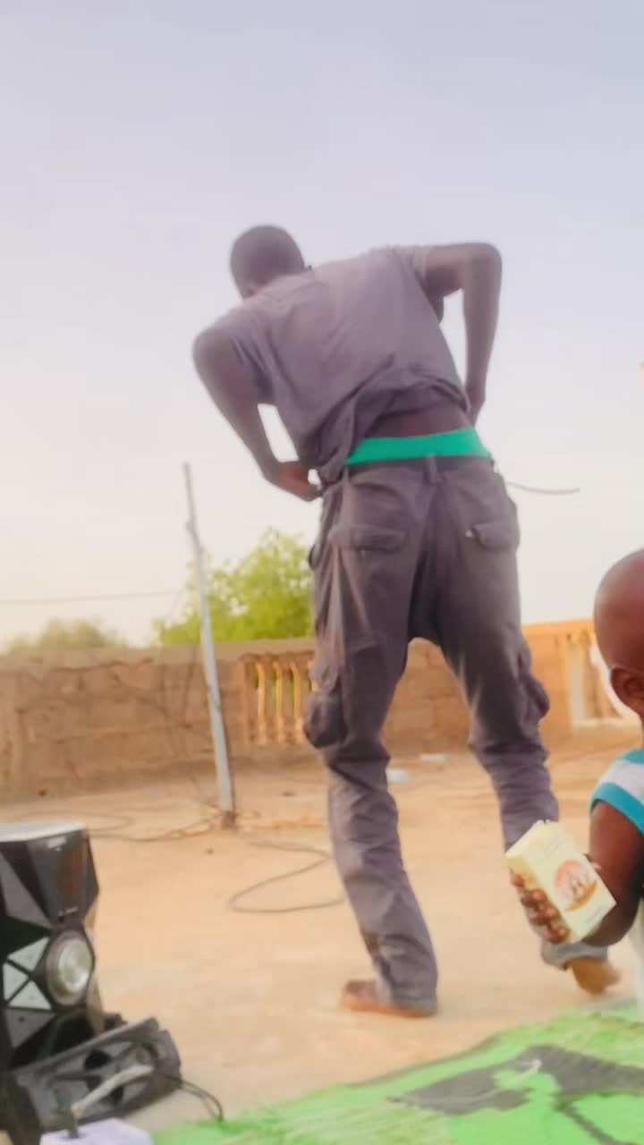 @ouz ☠✌🇲🇷 🇬🇭