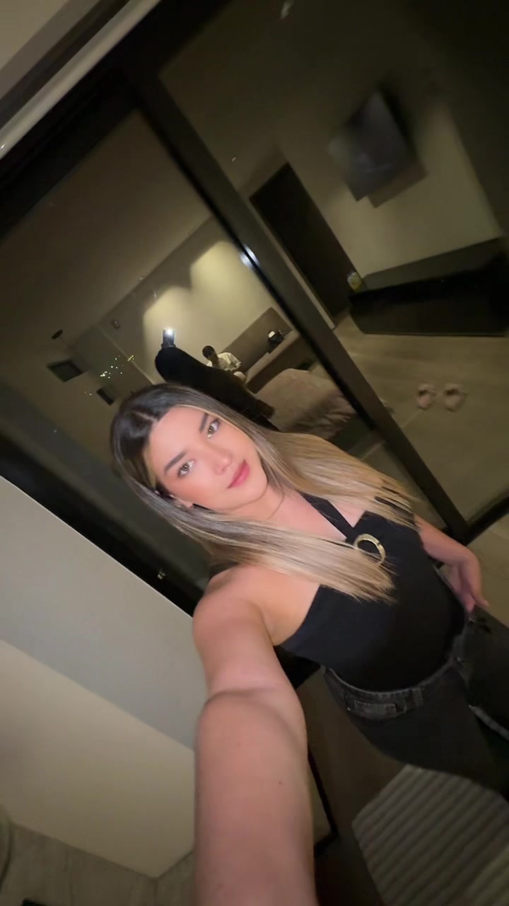 @Vane✨