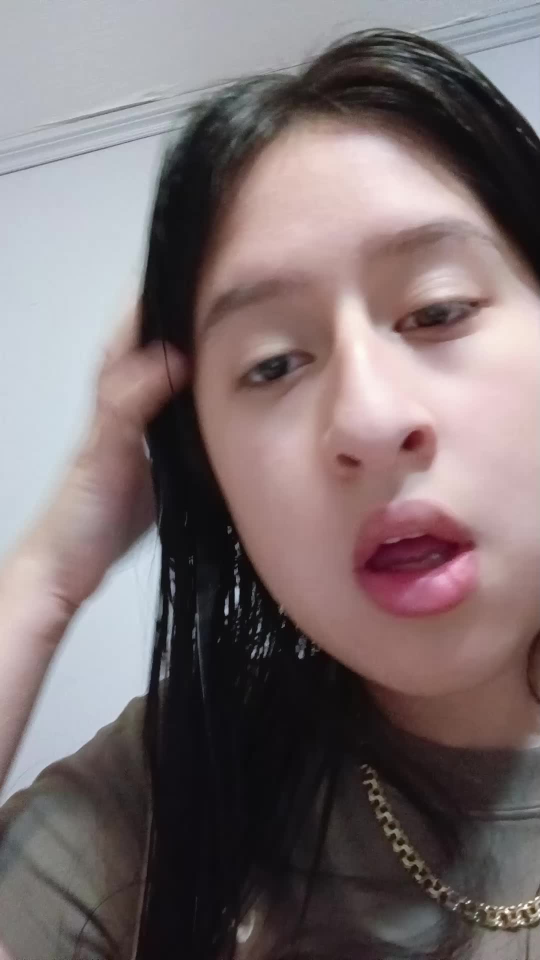 @{Vanessa _DeLeon4593🥰❤️✨}