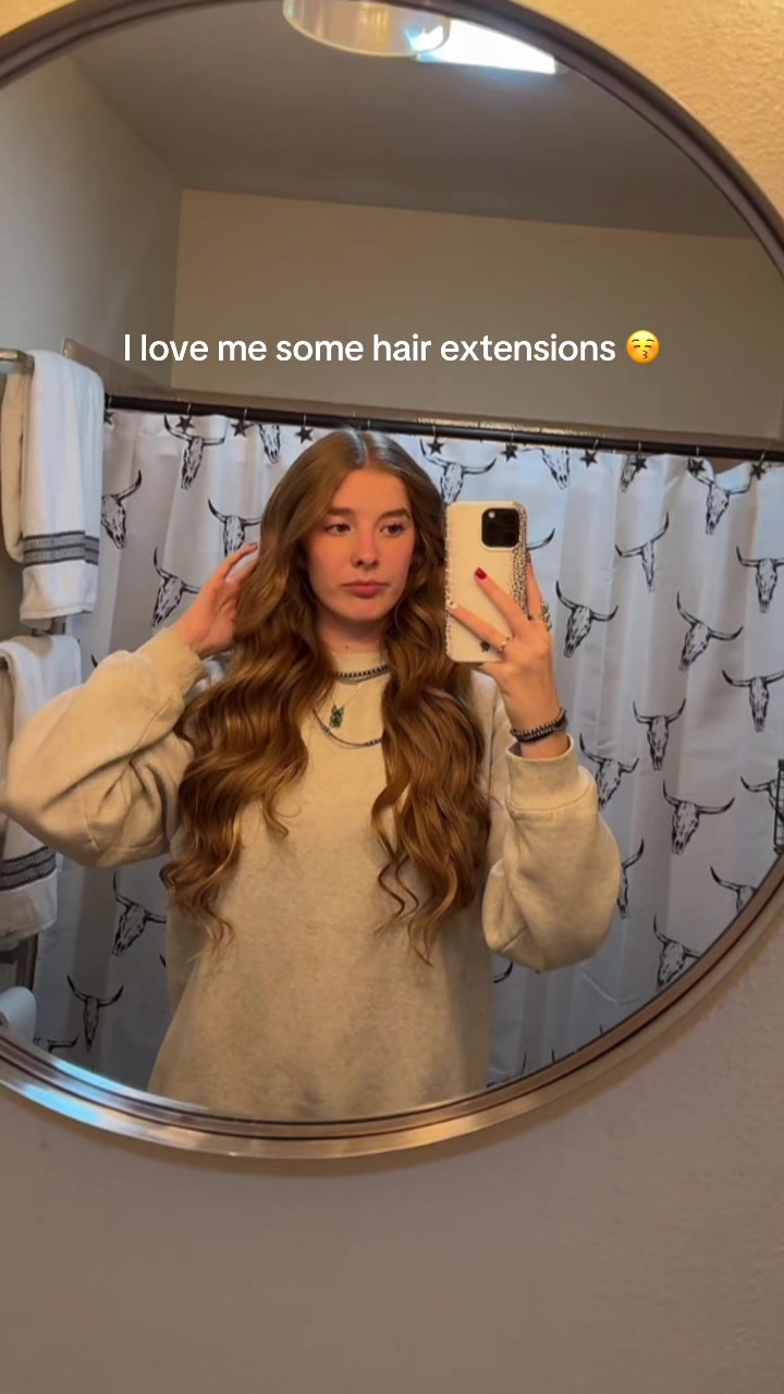 @Emlee🦆