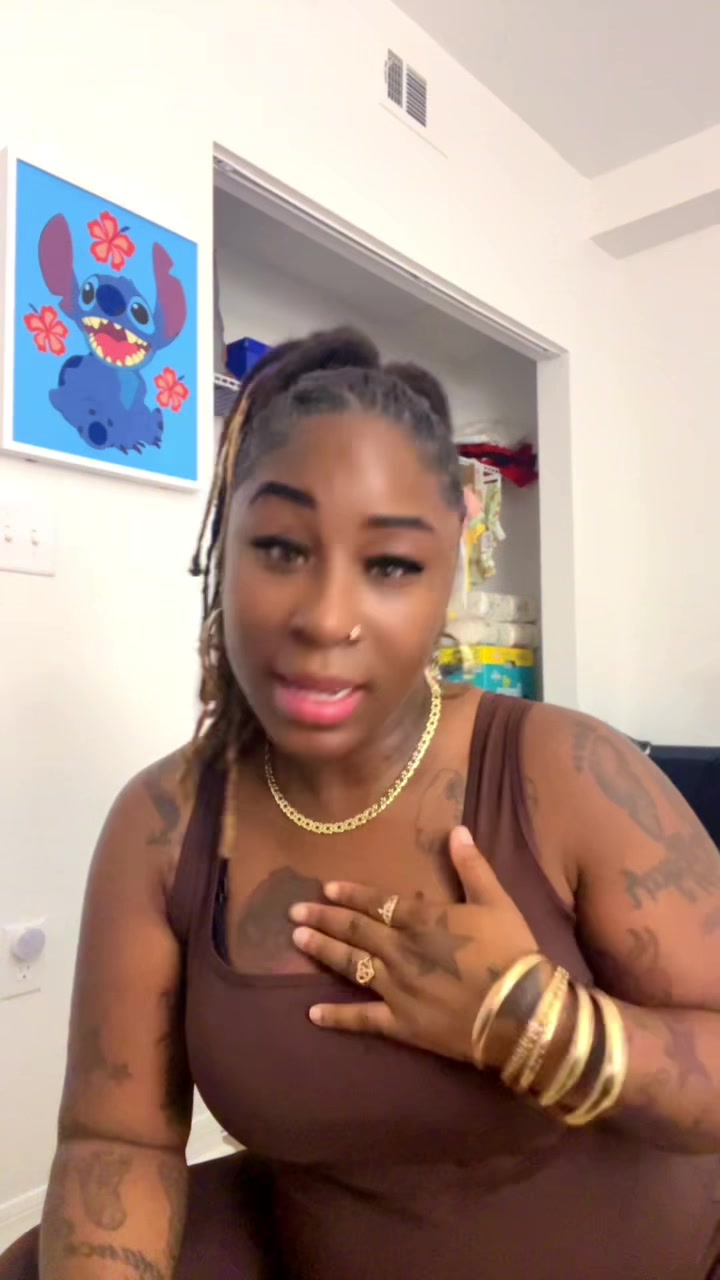 @Caliesha W