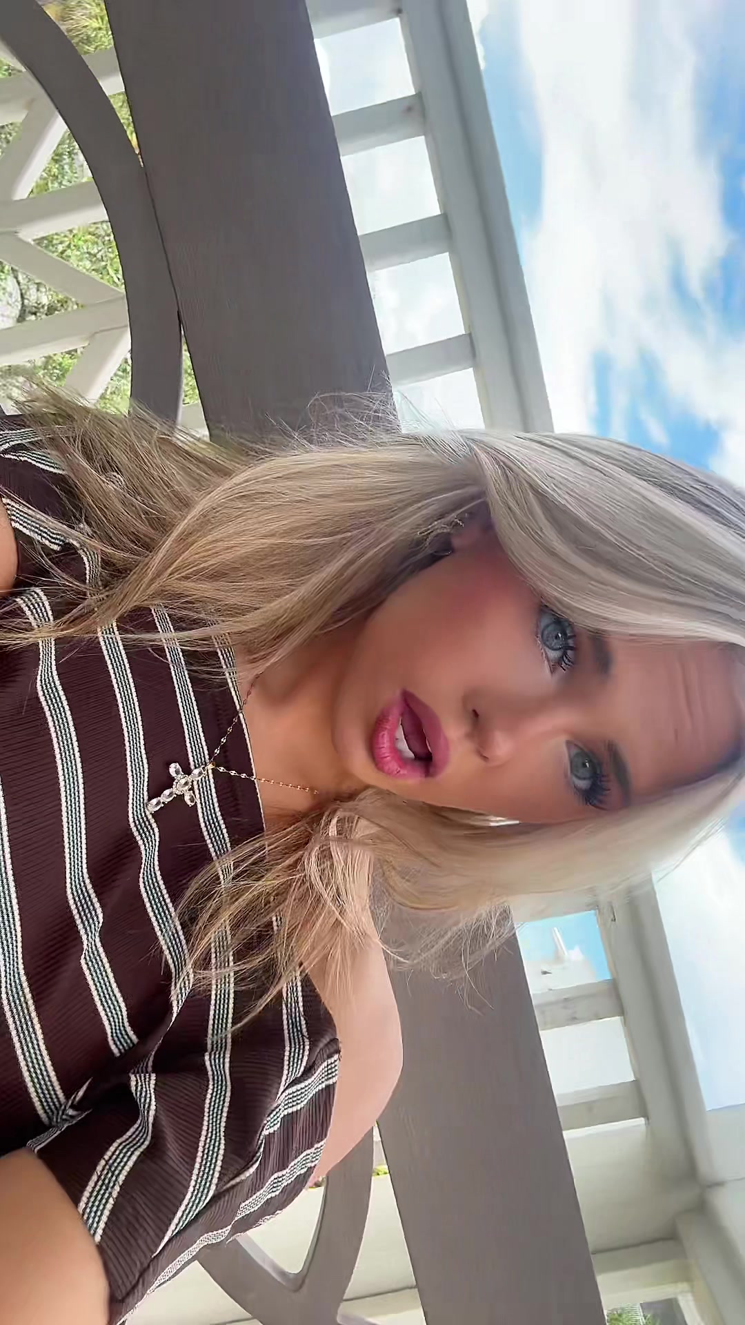 @Avaaa