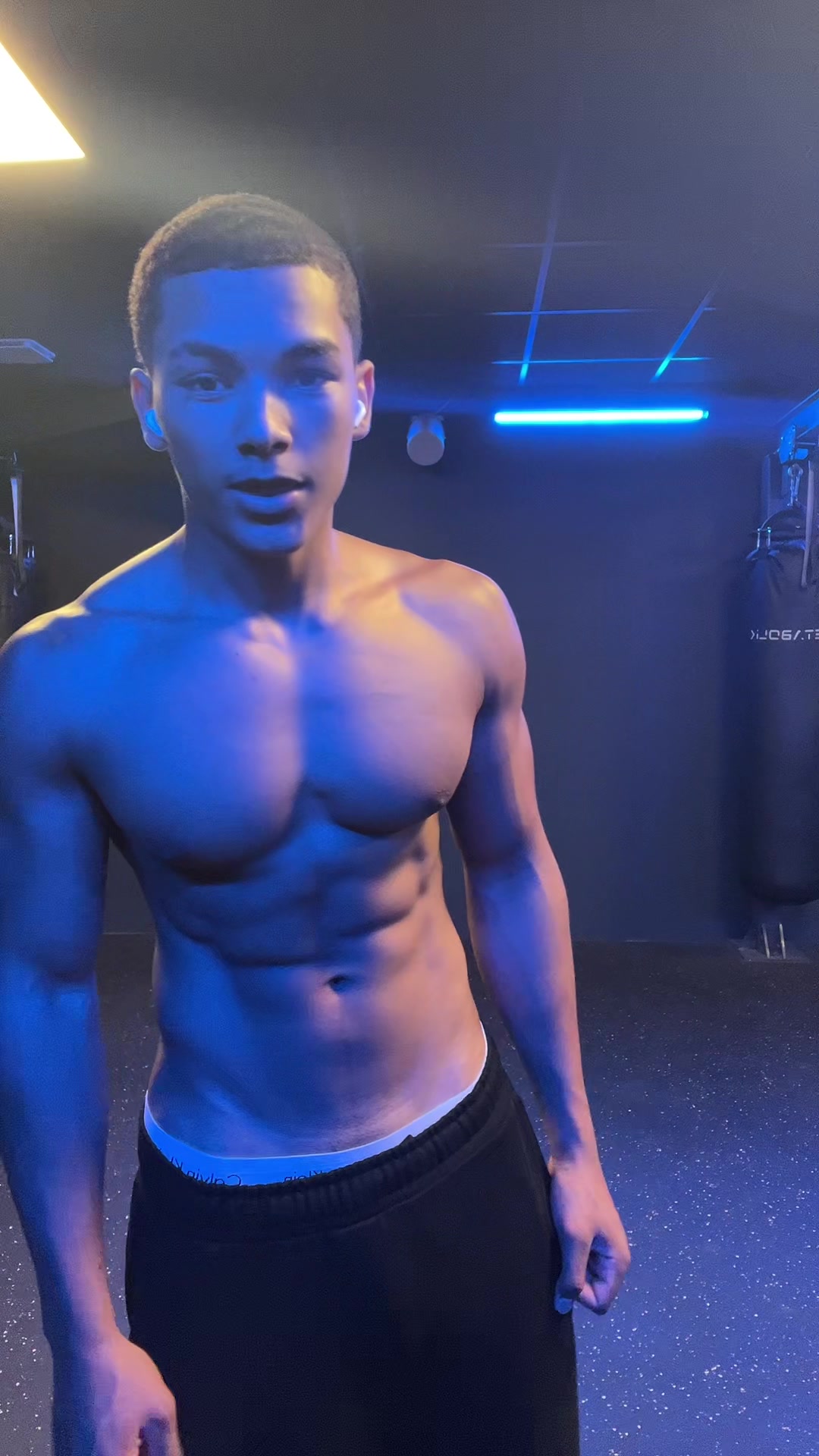 @nayli_rbn