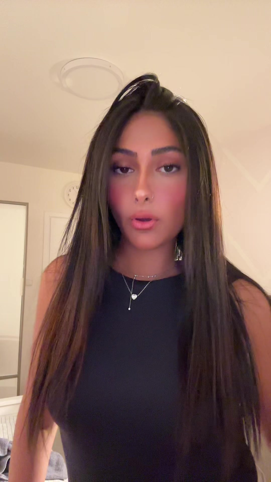 @Leahshamai