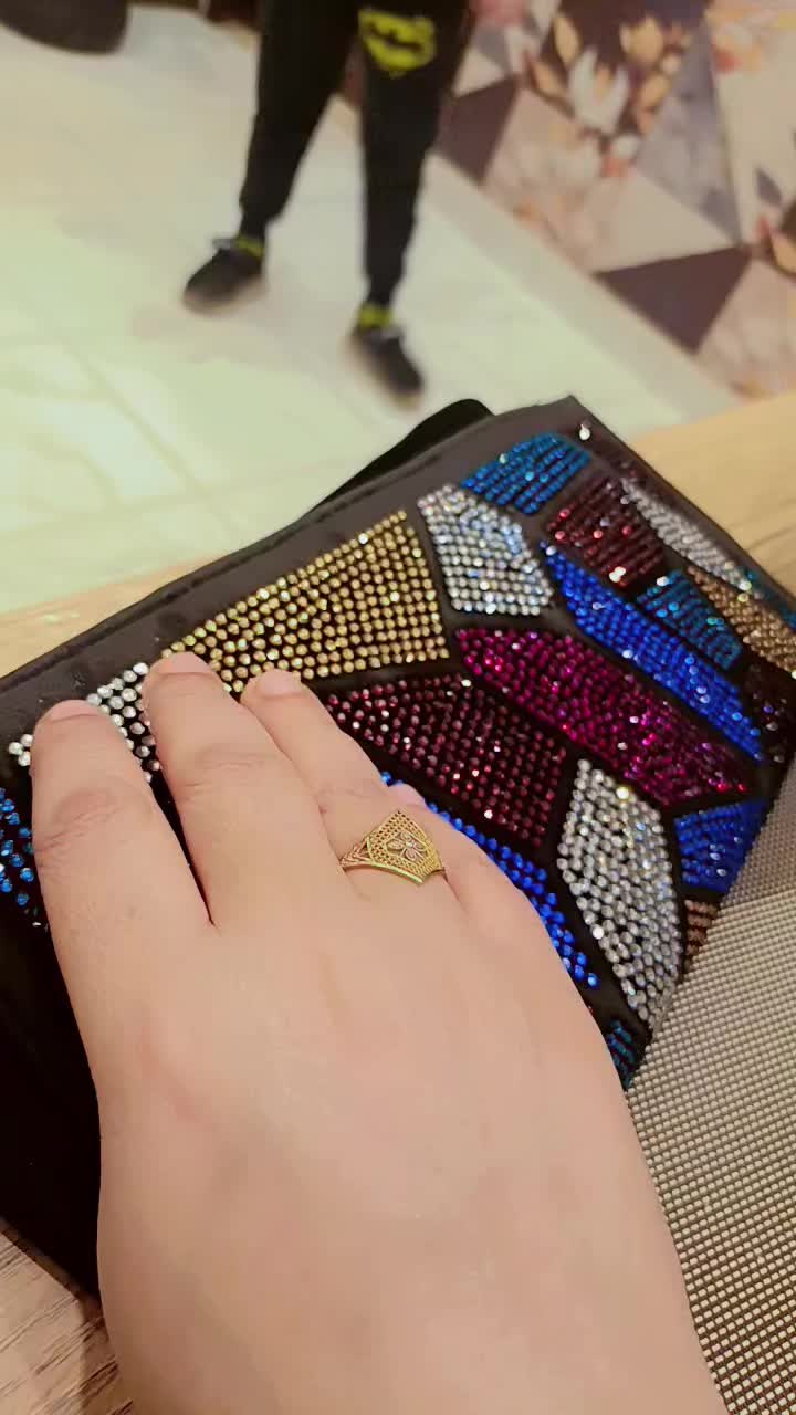 @ARHAM cute🥰