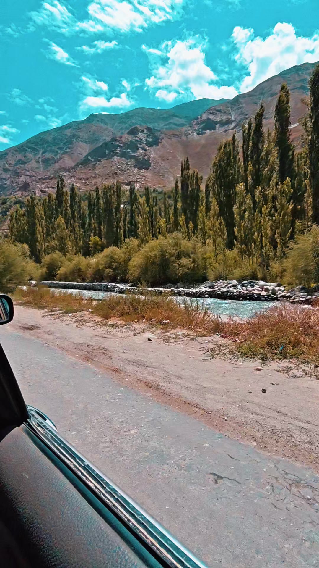 @Bazme_Chitral