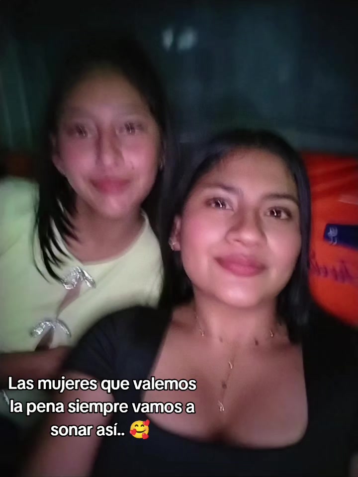 @SONIA🥰