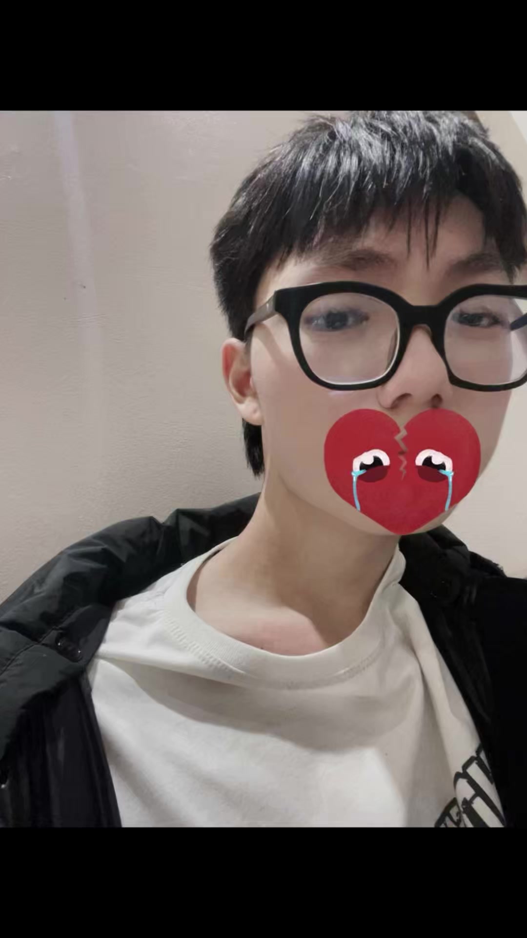 @ho&agrave;ng tử đơn c&ocirc;i