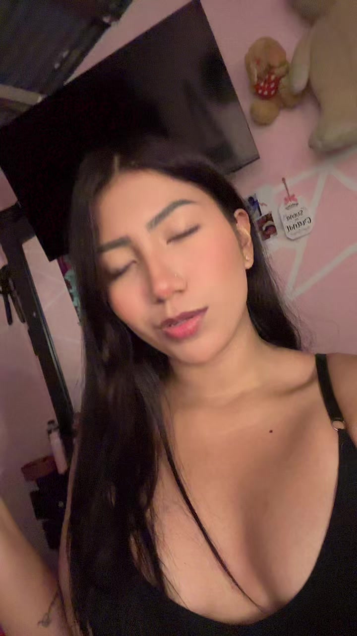 @Isabella:)