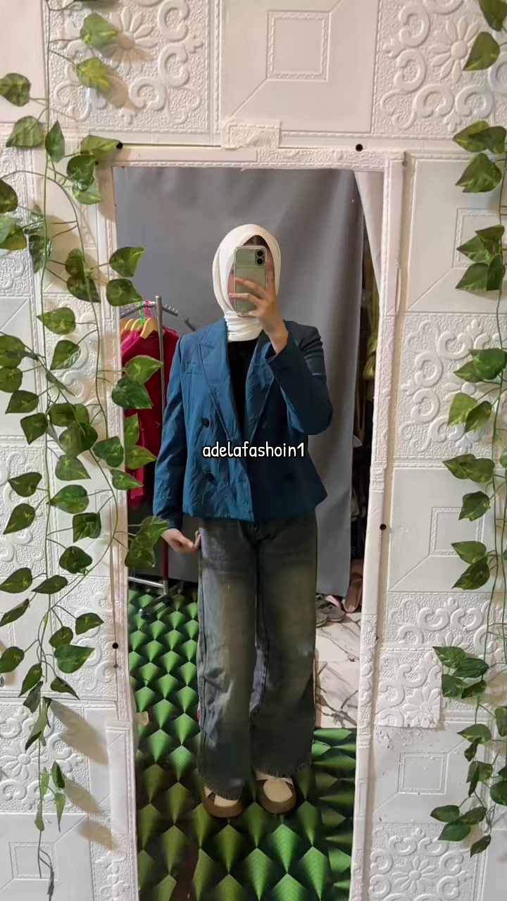 @Adelafashion1