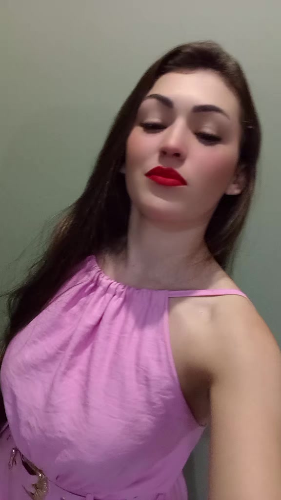 @brunaahardt