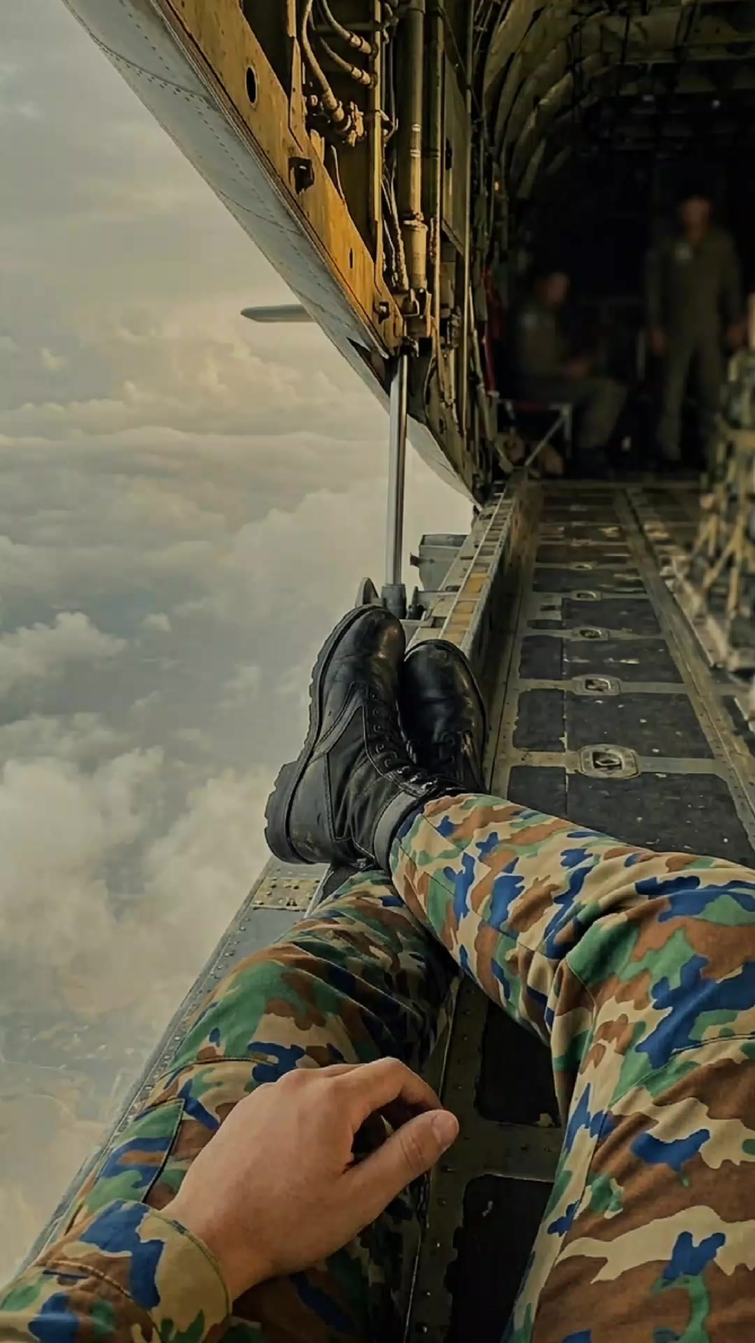 @🇵🇰HAWK_EYE⚔️⚓✈️