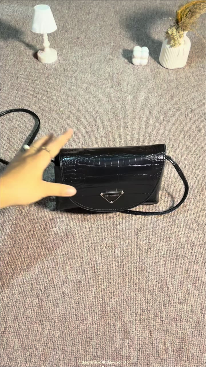 @Devino_08