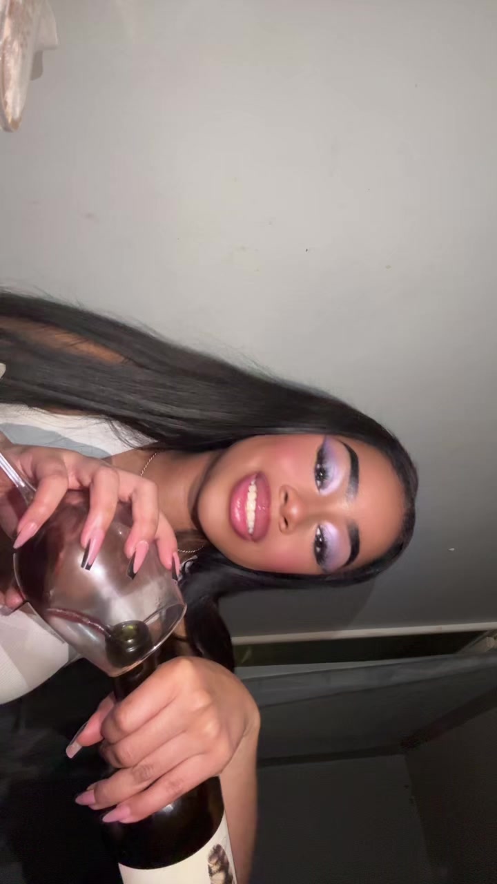 @kyrstensheree