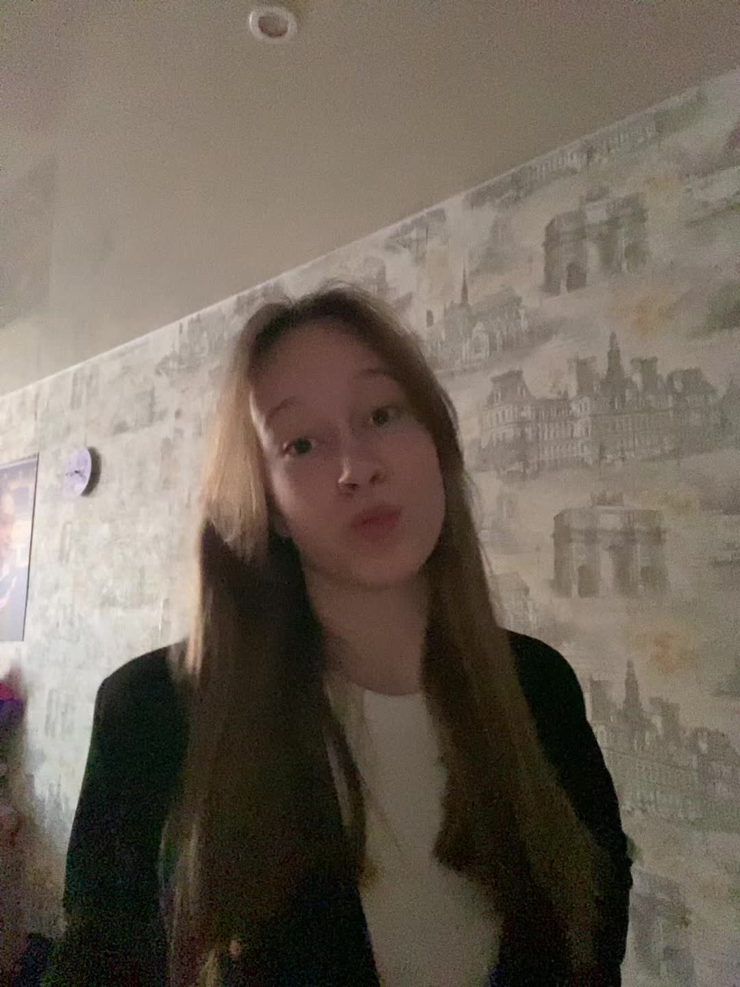 @krissweq