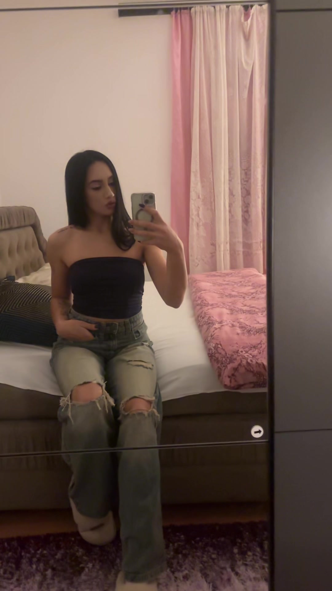 @niikoliinaa.aa