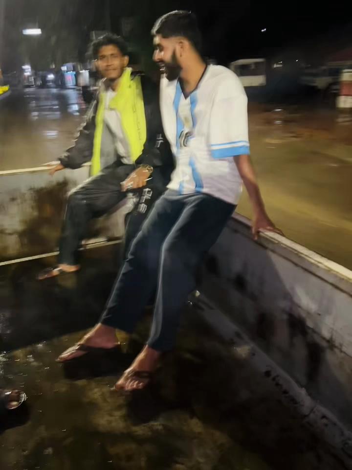 @𝐑𝐚𝐬𝐡𝐞𝐝