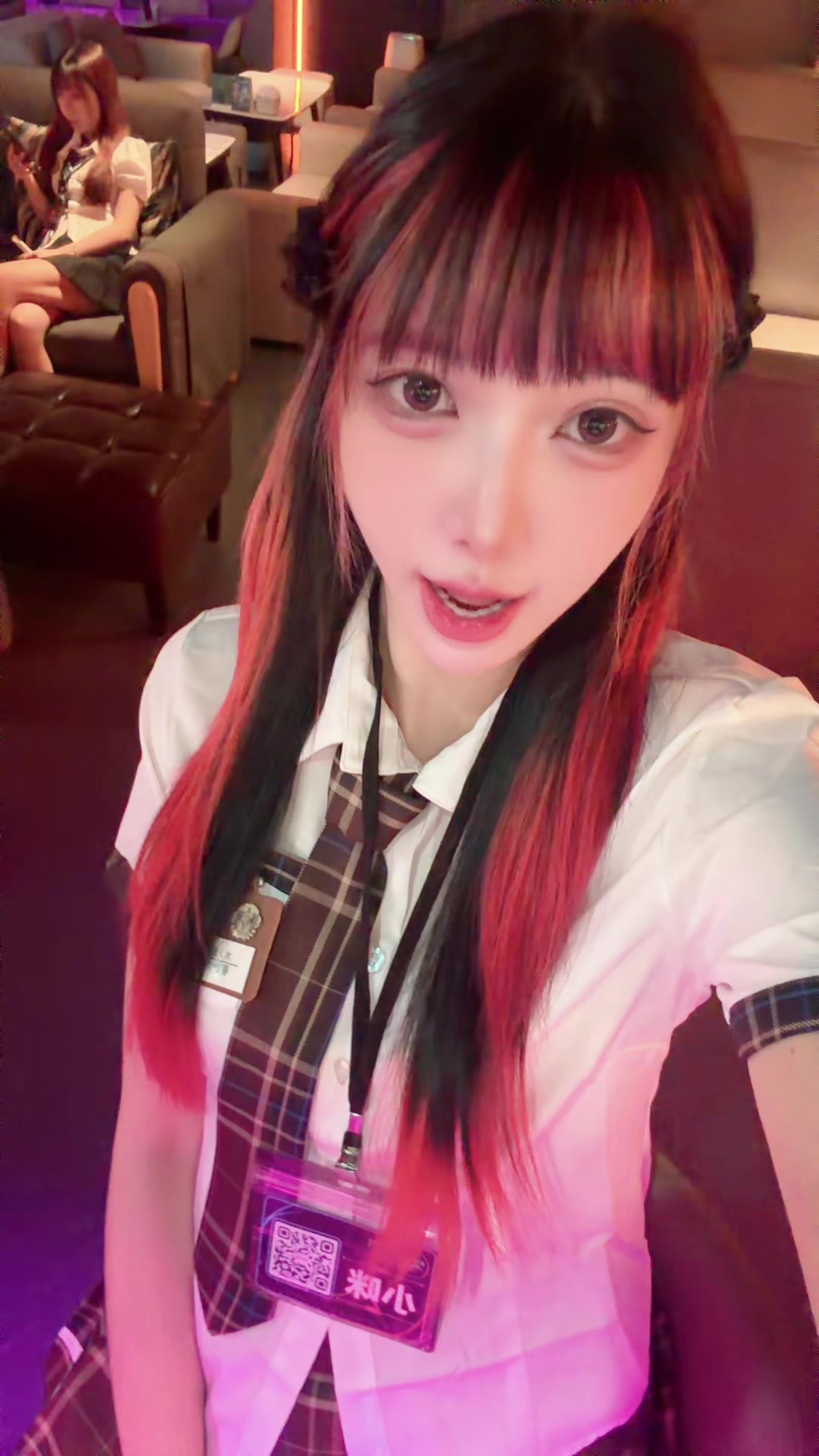 @Mi