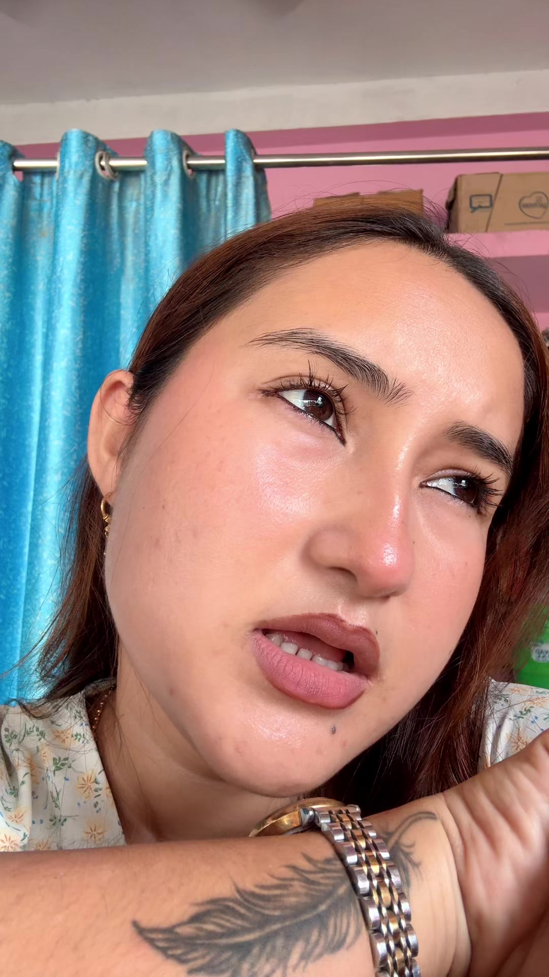 @sostika