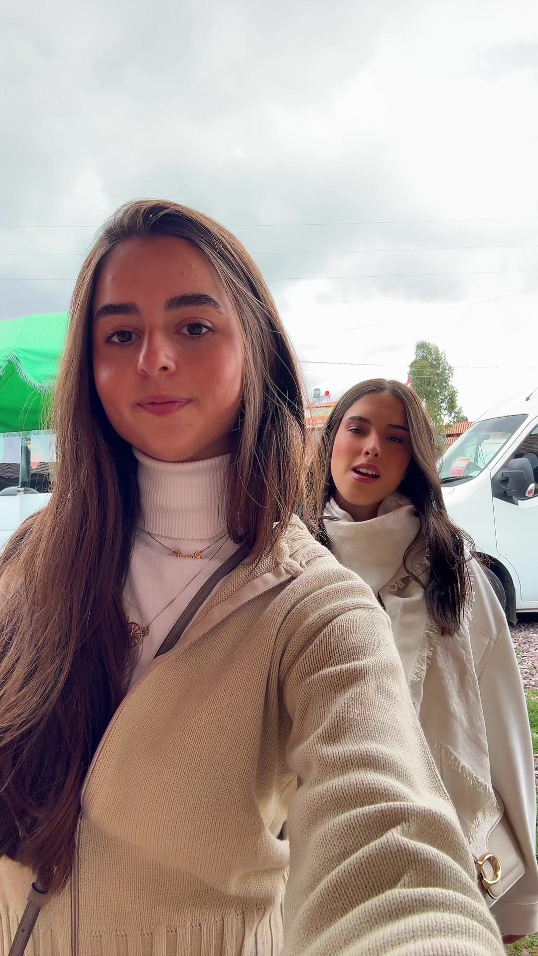@malu