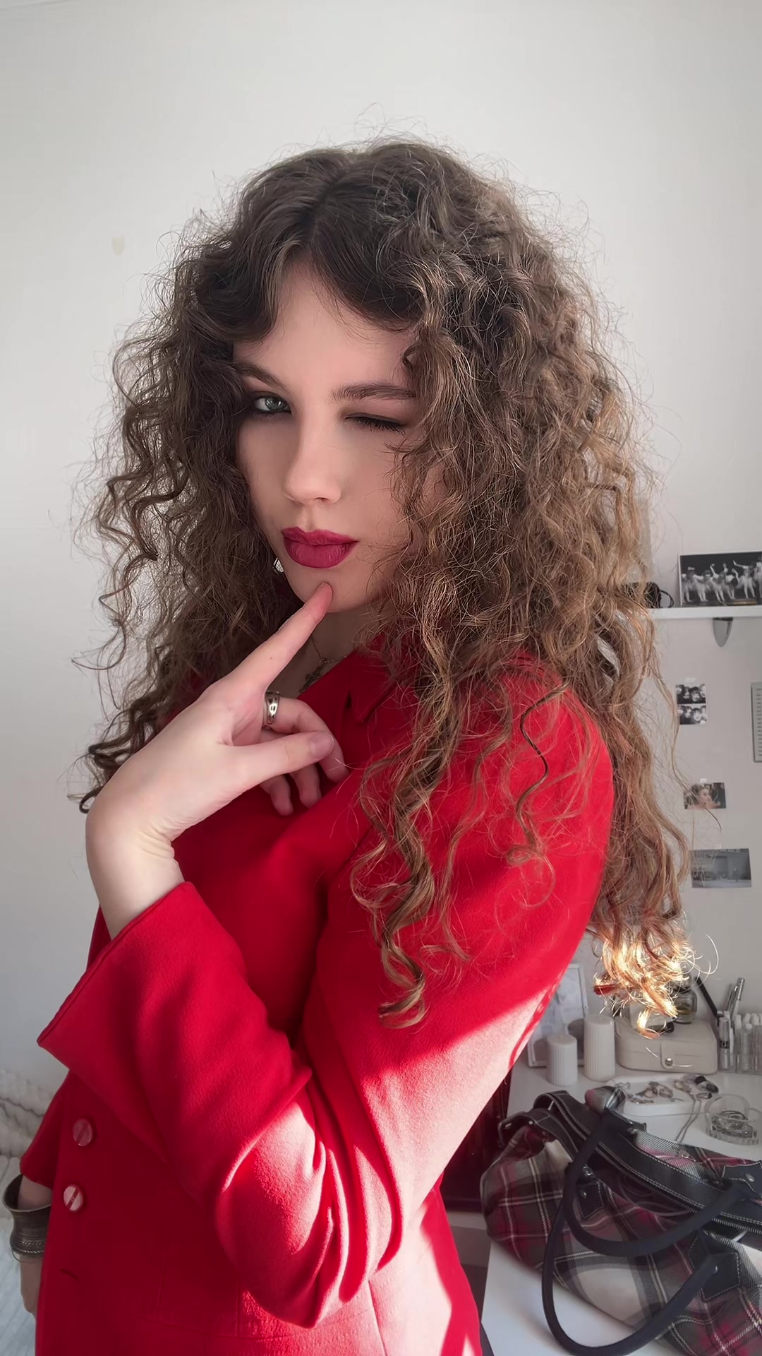 @нюта ୨୧